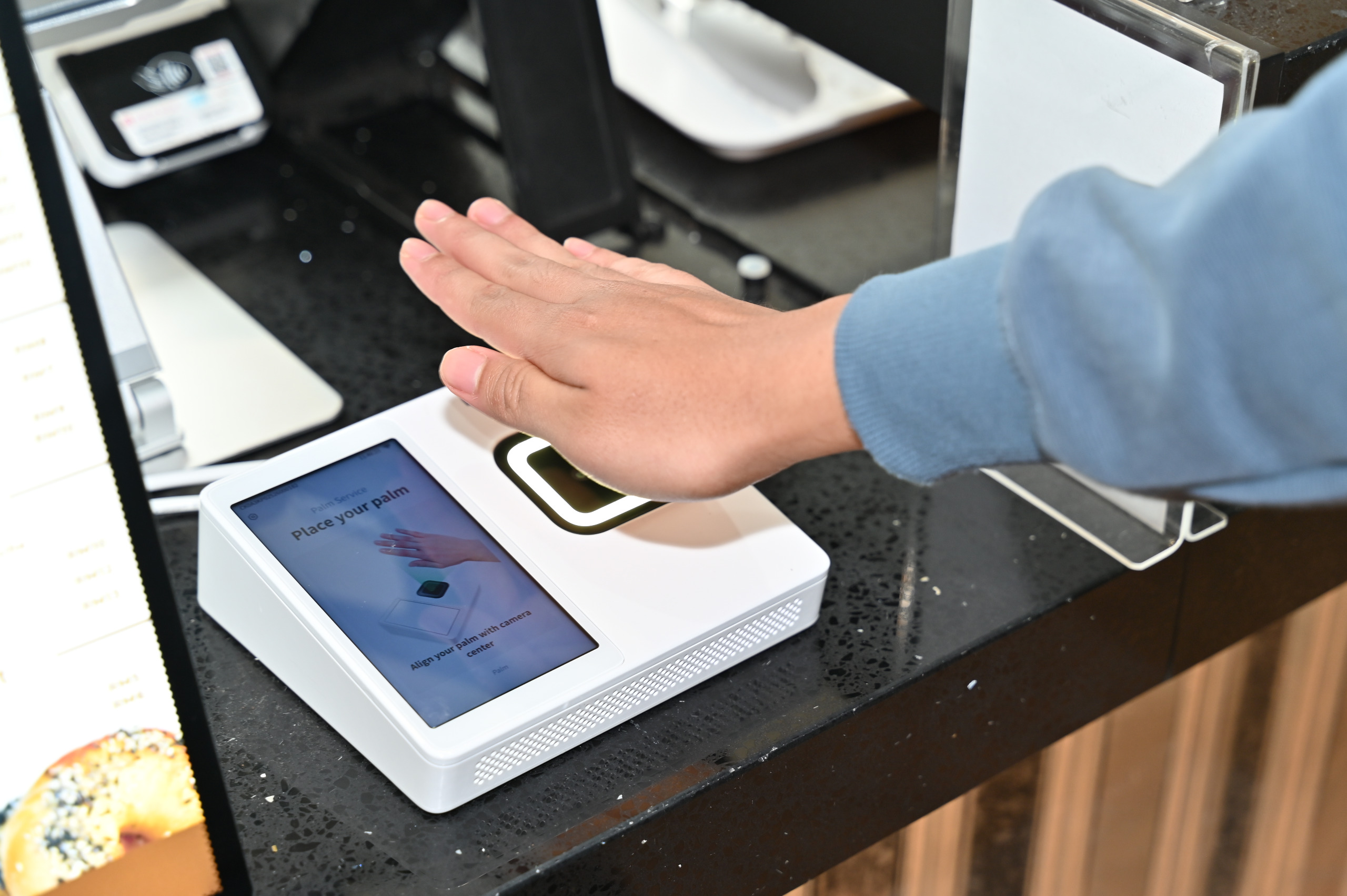 PalmWav™ Pilot Launching at Kom.Fi Café